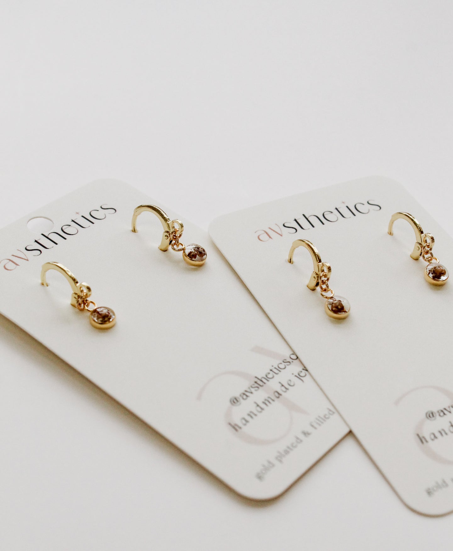 Tiny Flower Bud Huggies